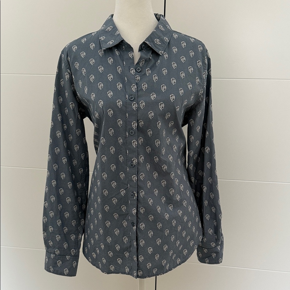 Garnet Hill Blue Gray Patterned Button Down Shirt - image 1